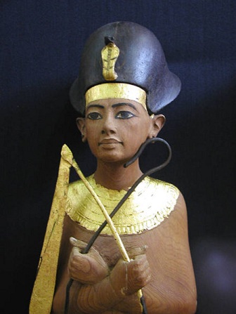 Tutankhamun,13th ruler of the 18th Dynasty, reigned ca. 1332-1323 B.C.E.,  The Museum of Egyptian Antiquities, Cairo   (Photo: Jon Bodsworth, 2007)